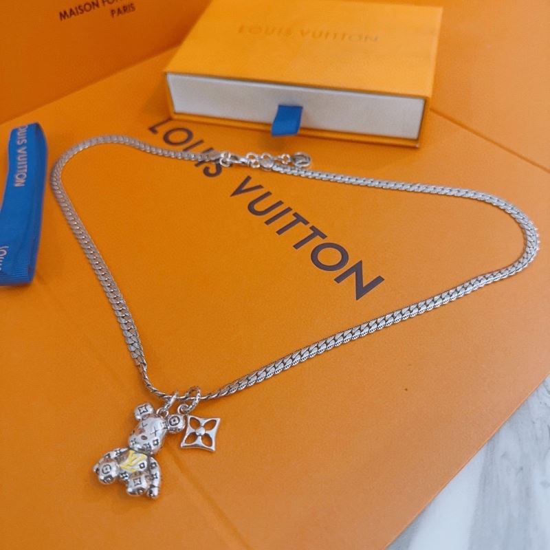 Louis Vuitton Necklaces